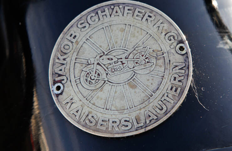 141122 défilé motos anciennes